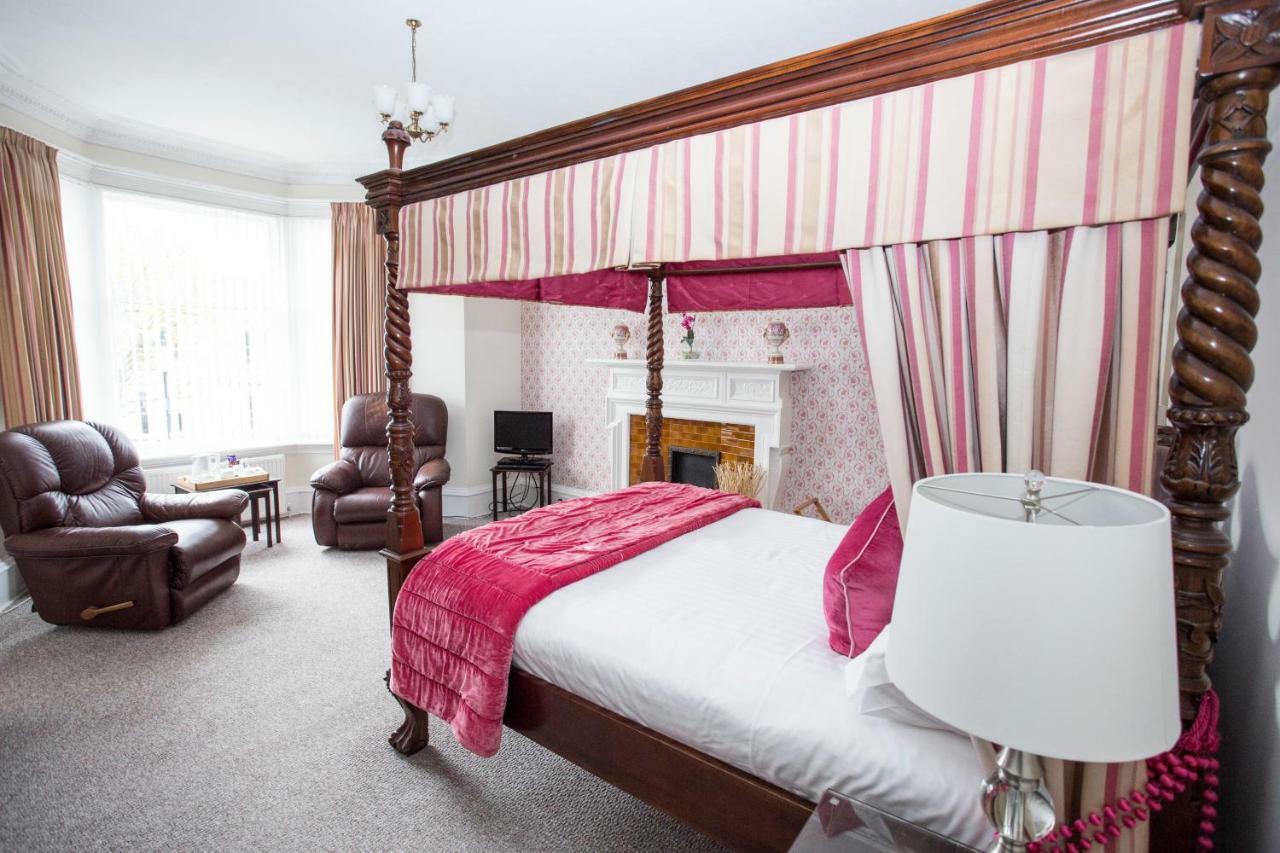26 The Crescent - Guest House Ayr Kültér fotó